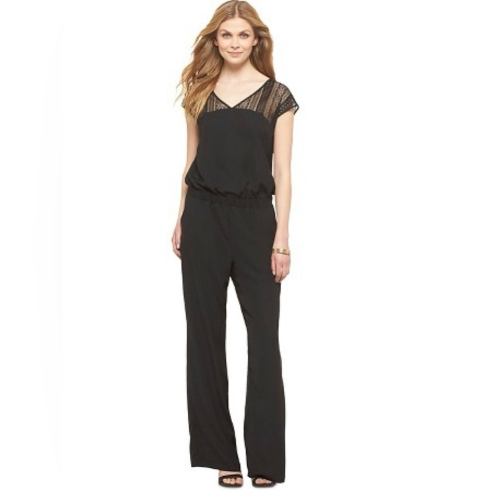 Black sleeveless jumpsuit size medium